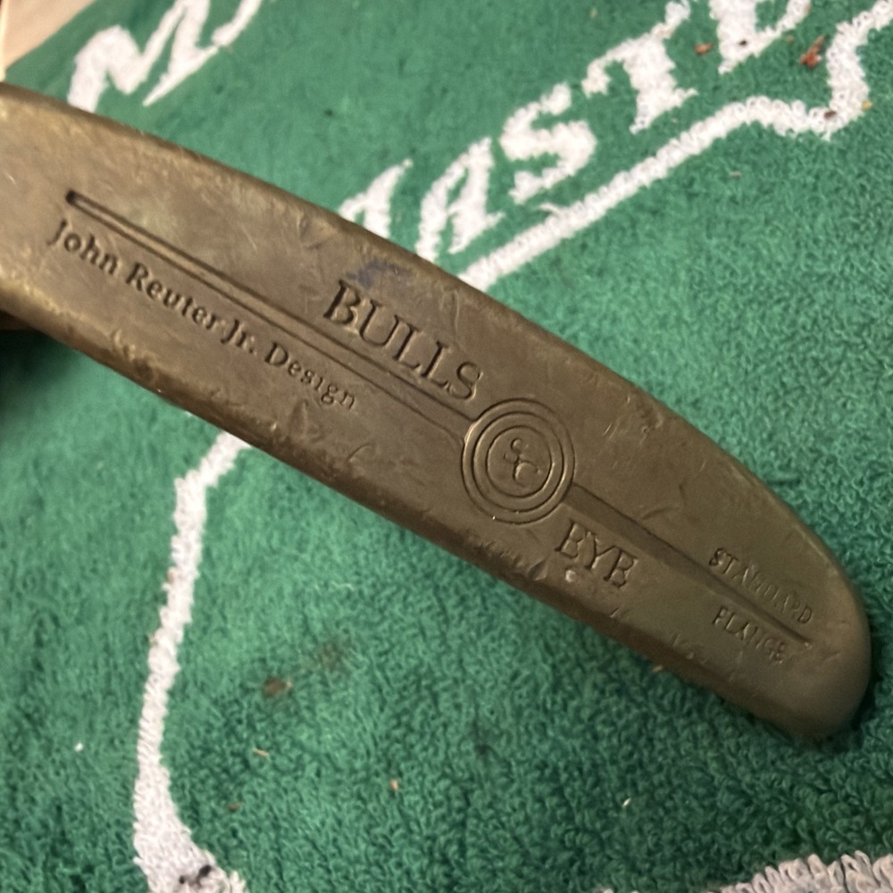 Titleist Scotty Cameron (SC) Bulls Eye Standard Flange 35" Putter- Rh